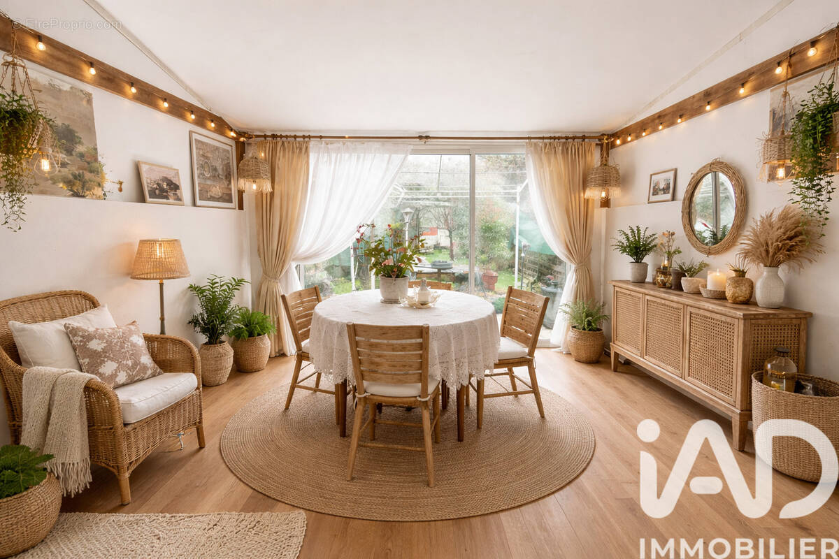 Photo 1 - Maison à SAINT-JEAN