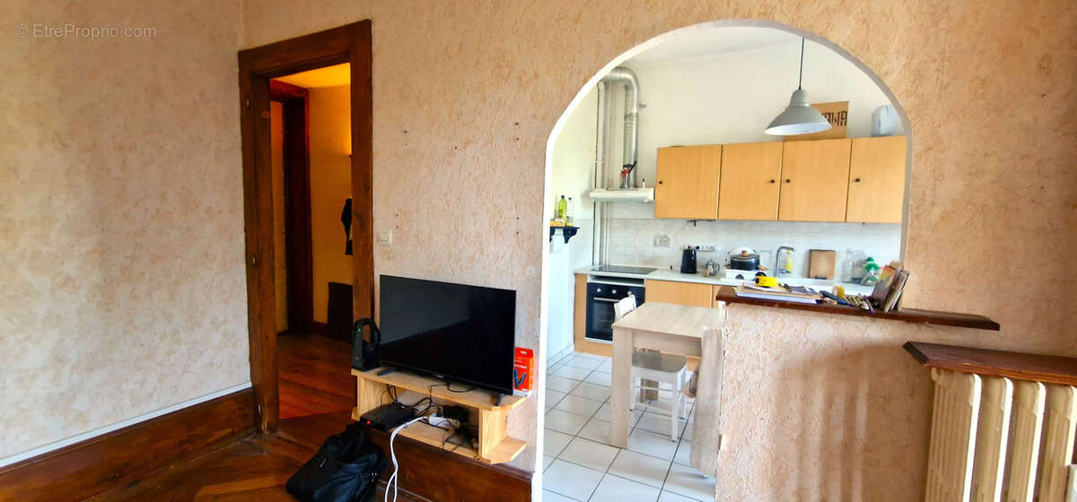 Appartement T2 64 m2 Balcon + parking + 2 caves  Aix-les-Bains - photo 6