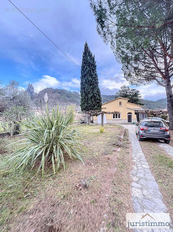 Maison à BUIS-LES-BARONNIES