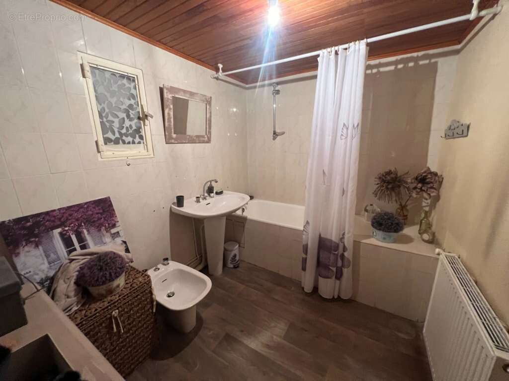 Maison à SAINT-FIRMIN