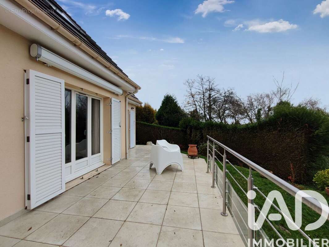 Photo 3 - Maison à MENUCOURT