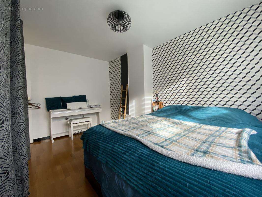 Maison à ROSNY-SUR-SEINE