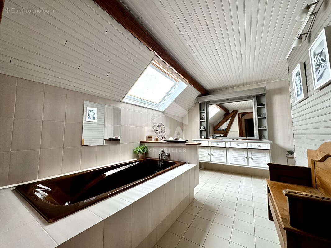 Maison à BALLANCOURT-SUR-ESSONNE