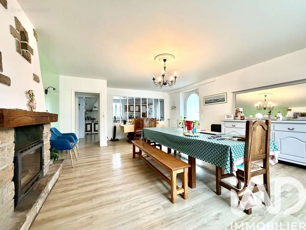 Maison 315 m² à Le Faouet  - photo 4