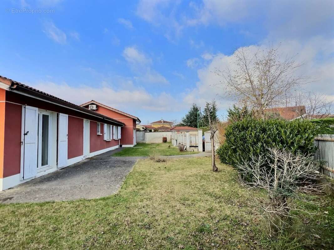 Maison à SAINT-SAUVEUR