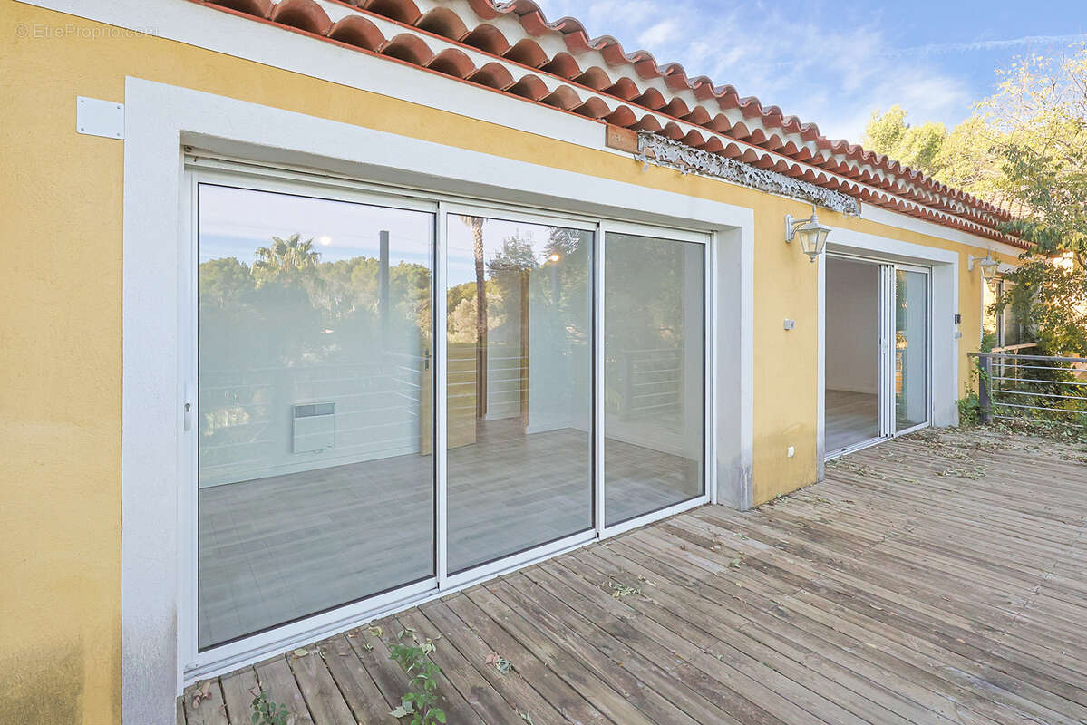 Maison à LA FARLEDE