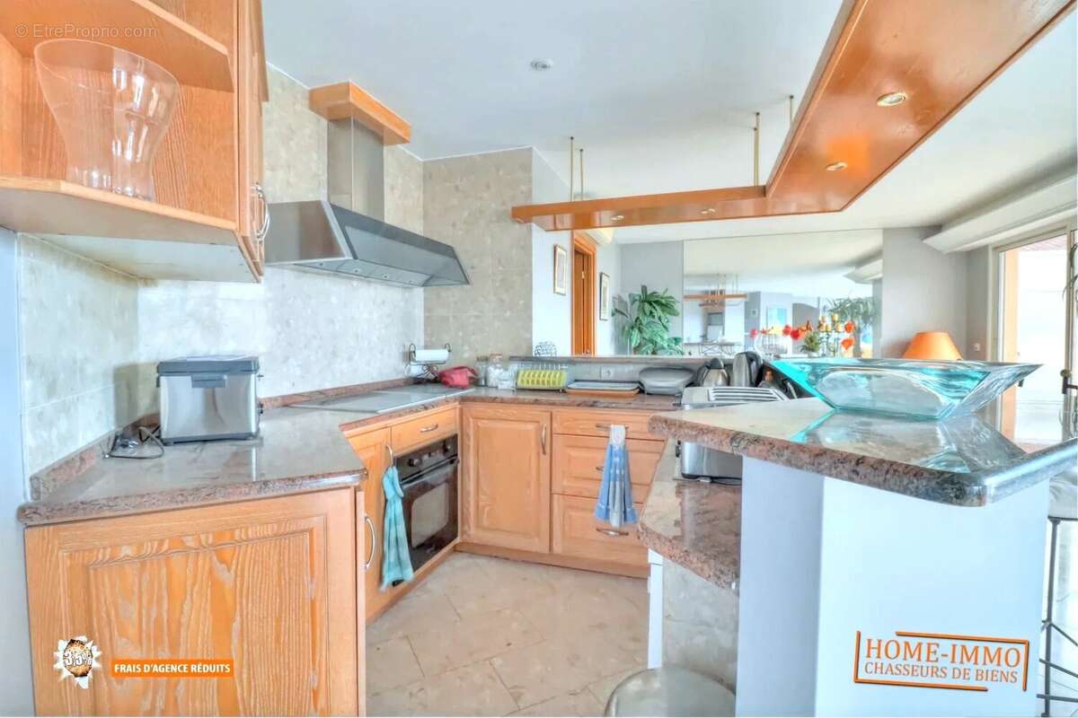 Appartement à LE CANNET