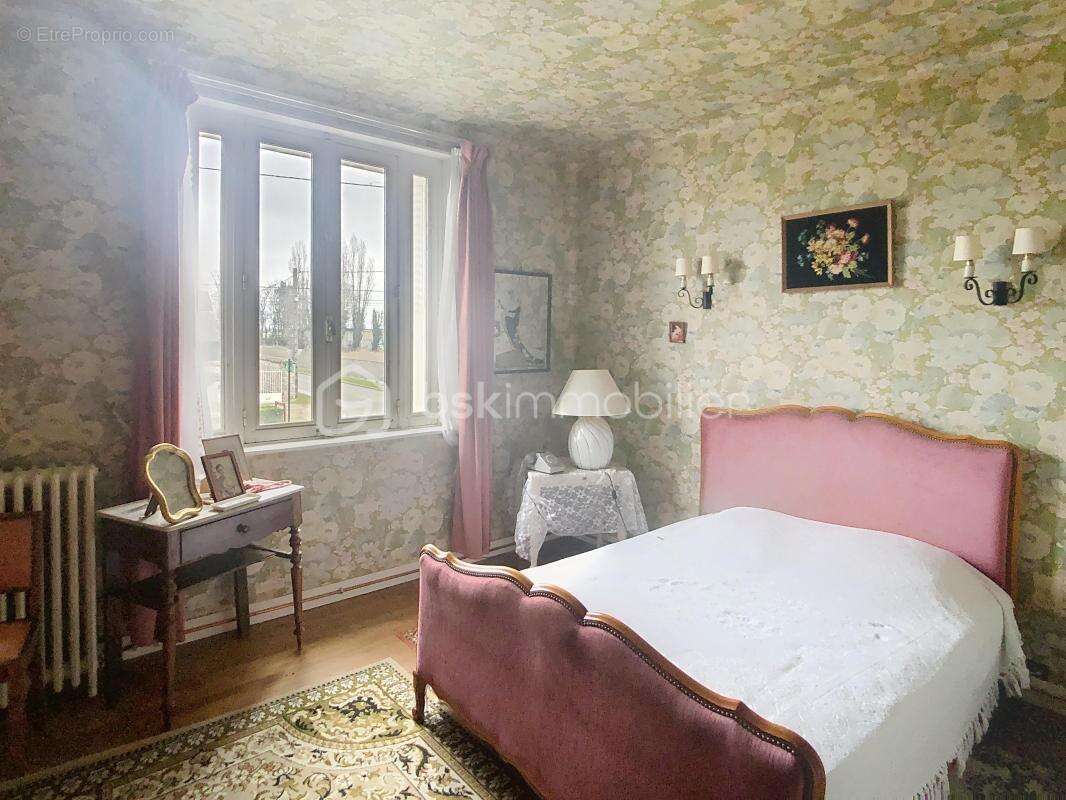 Maison à GONDREVILLE