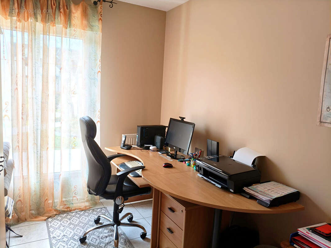 Maison à GRISY-SUISNES