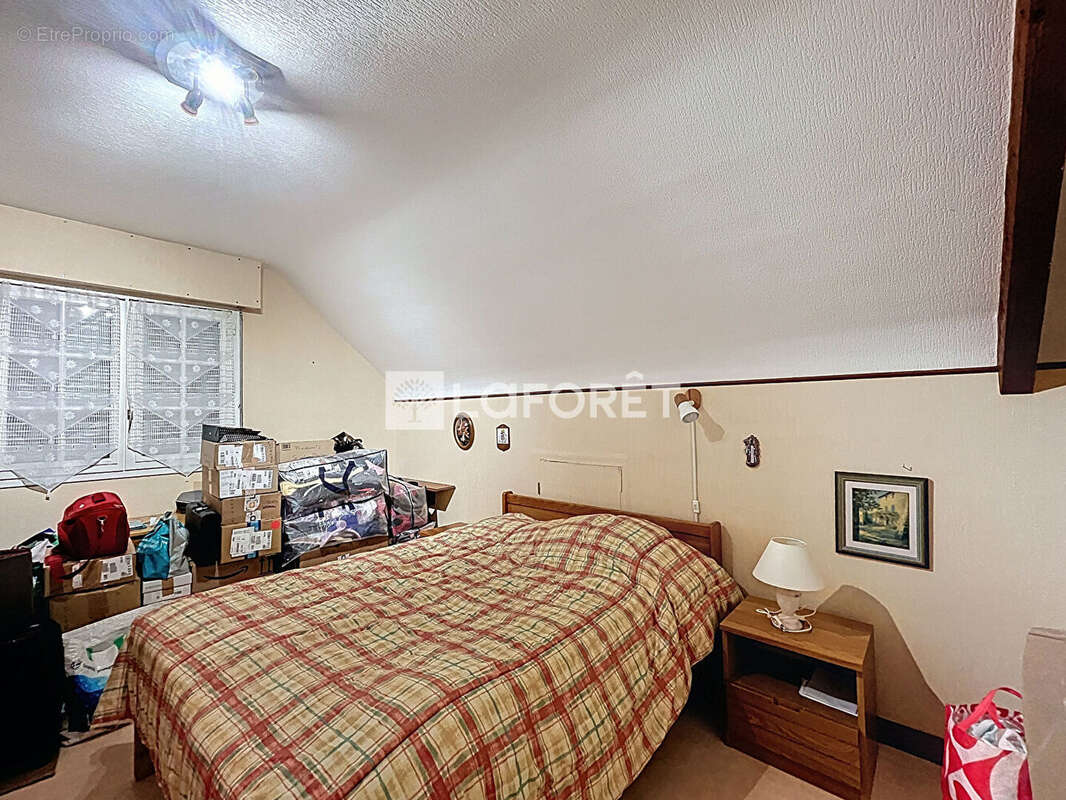 Maison à SAINT-GEORGES-DES-GROSEILLERS