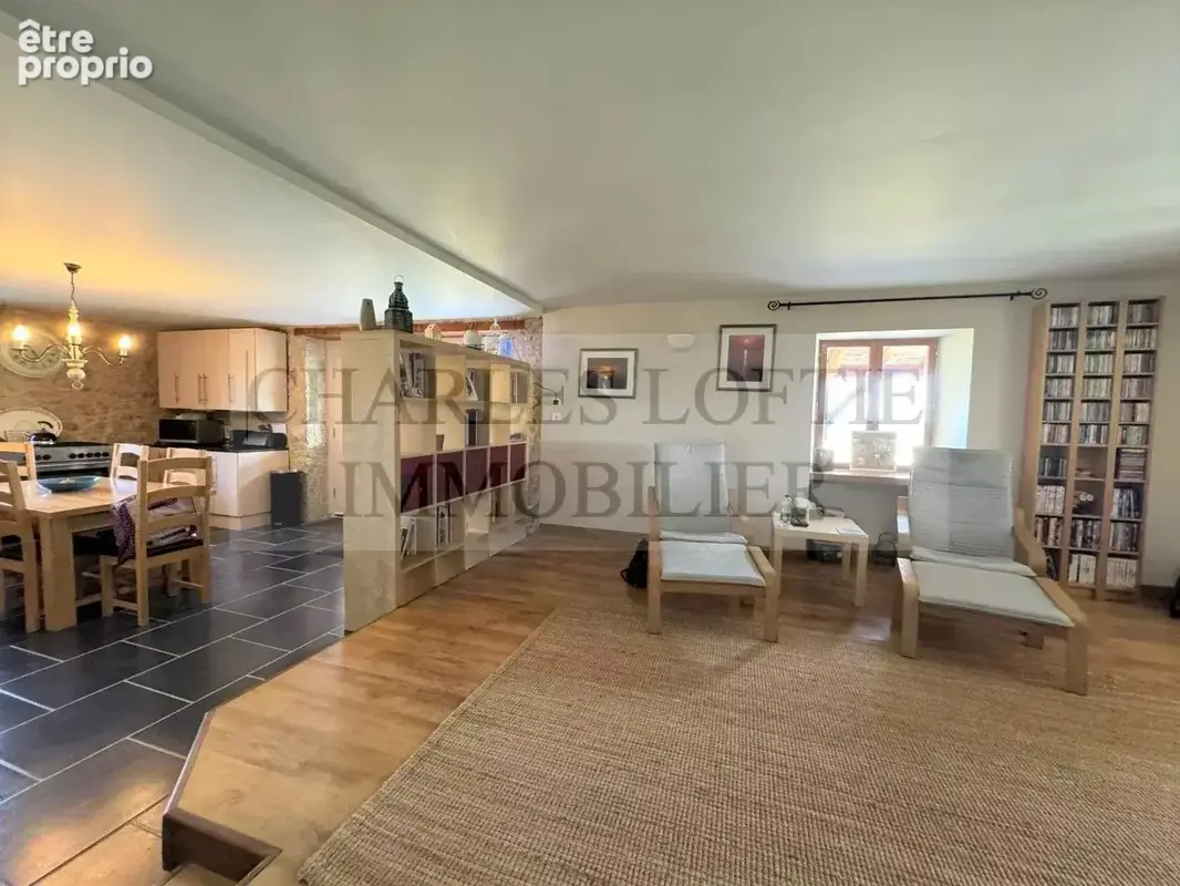 Superbes vues et joli emplacement pour cette maison en pierre, rénovée - photo 8