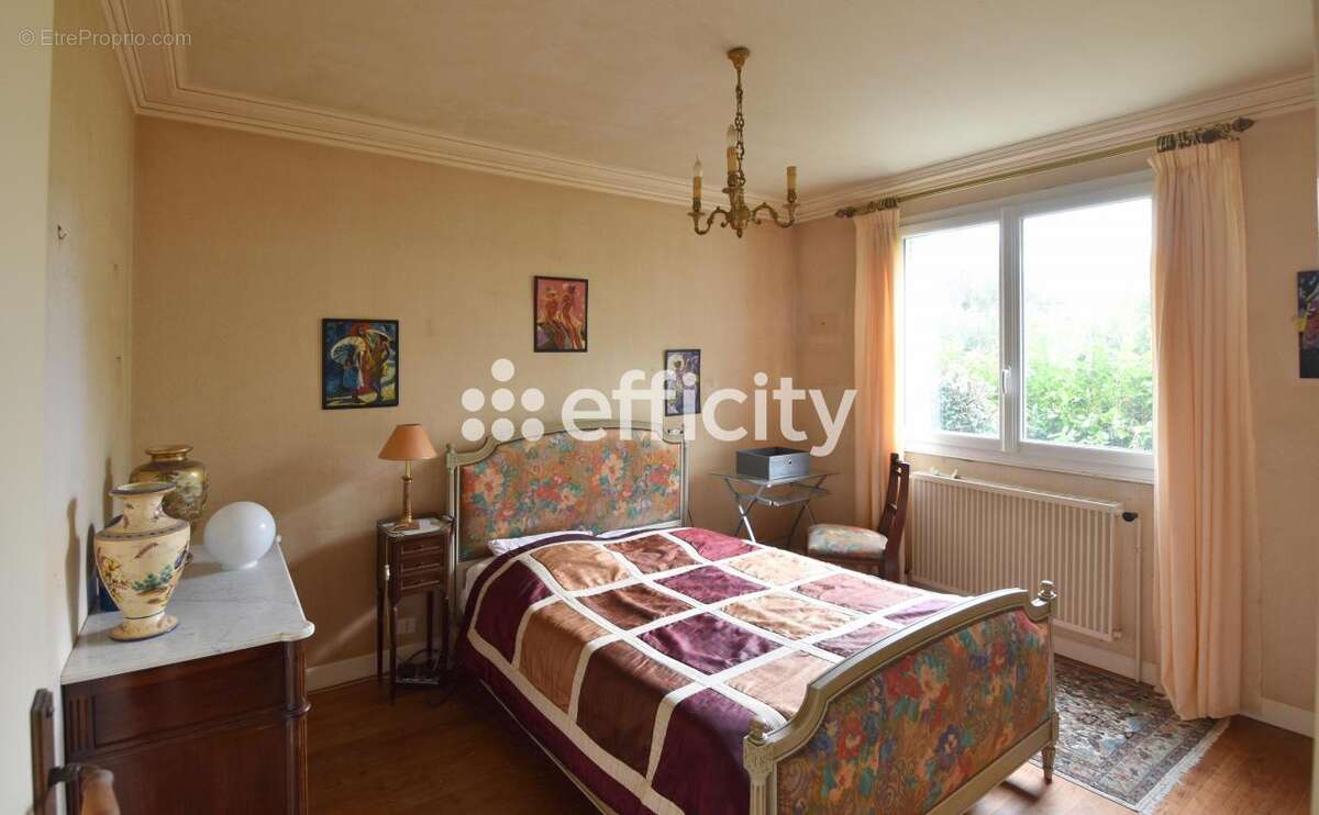 Maison à SAINT-URBAIN