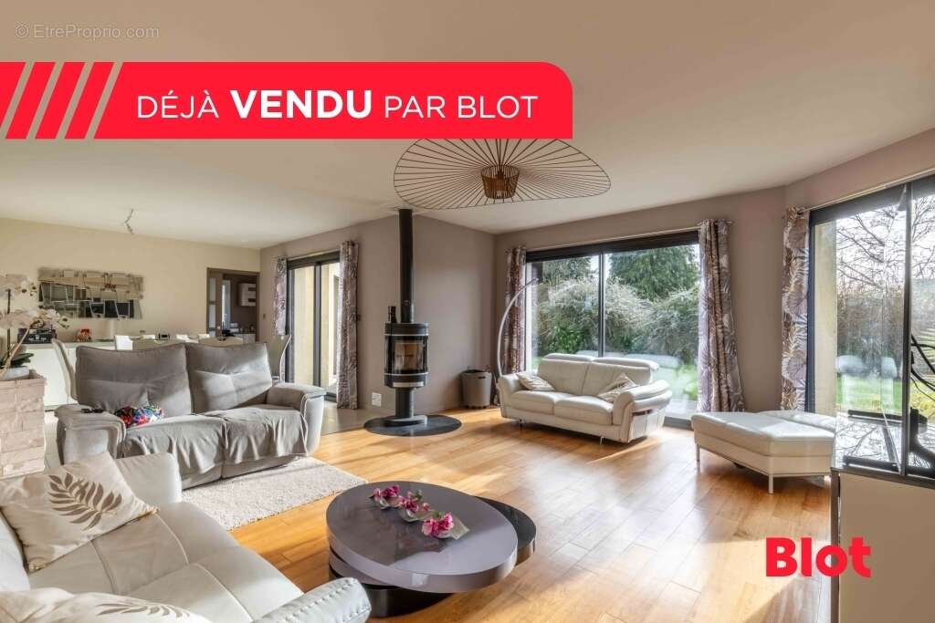 Maison à PLEUMELEUC