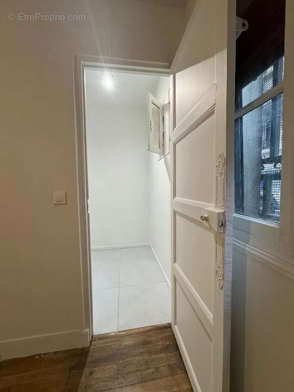Appartement à PARIS-18E