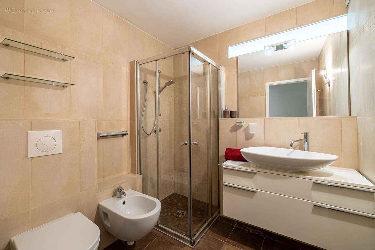 Maison à MANDELIEU-LA-NAPOULE