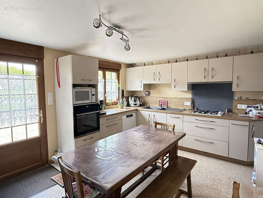 Maison à PONTCHARDON