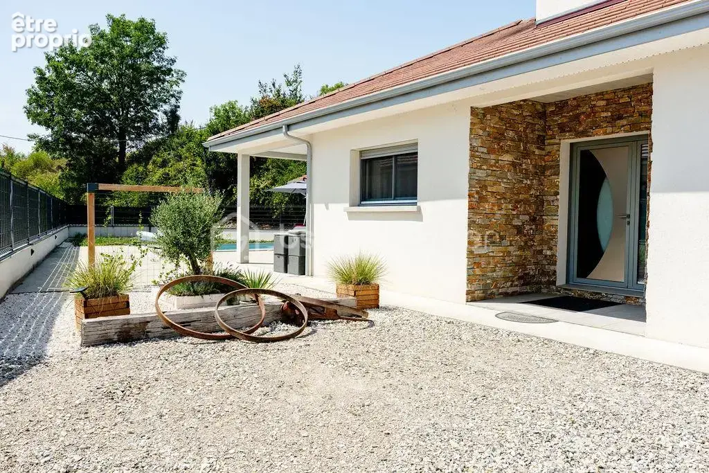 Maison à BEAUCROISSANT