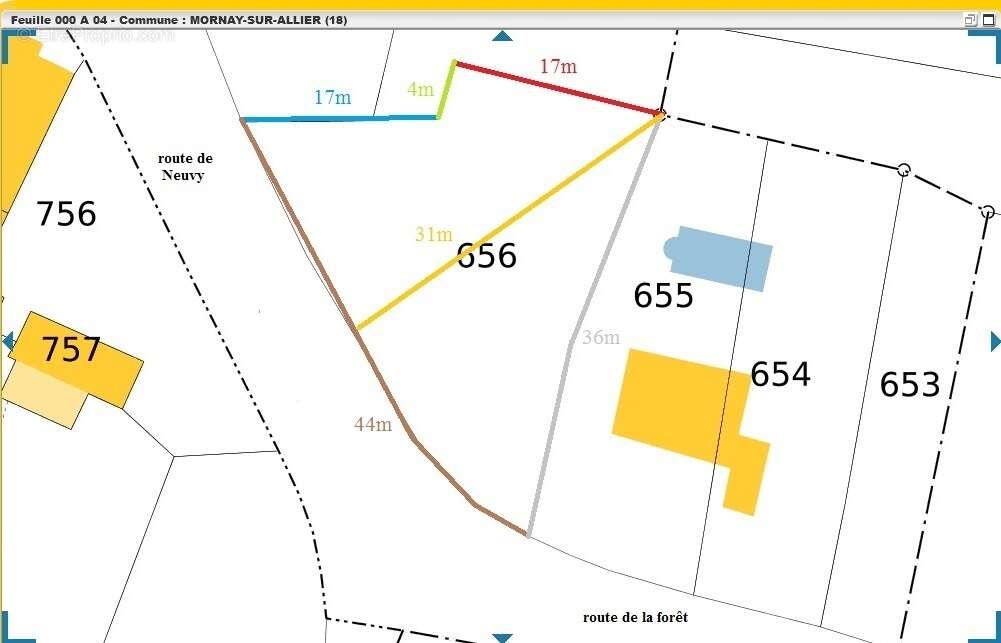 Terrain à SAINT-PIERRE-LE-MOUTIER