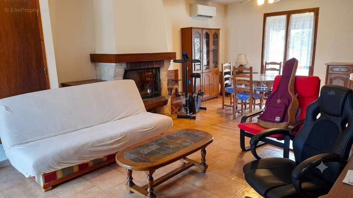 Villa familiale 4 chambres à ARLES - photo 4