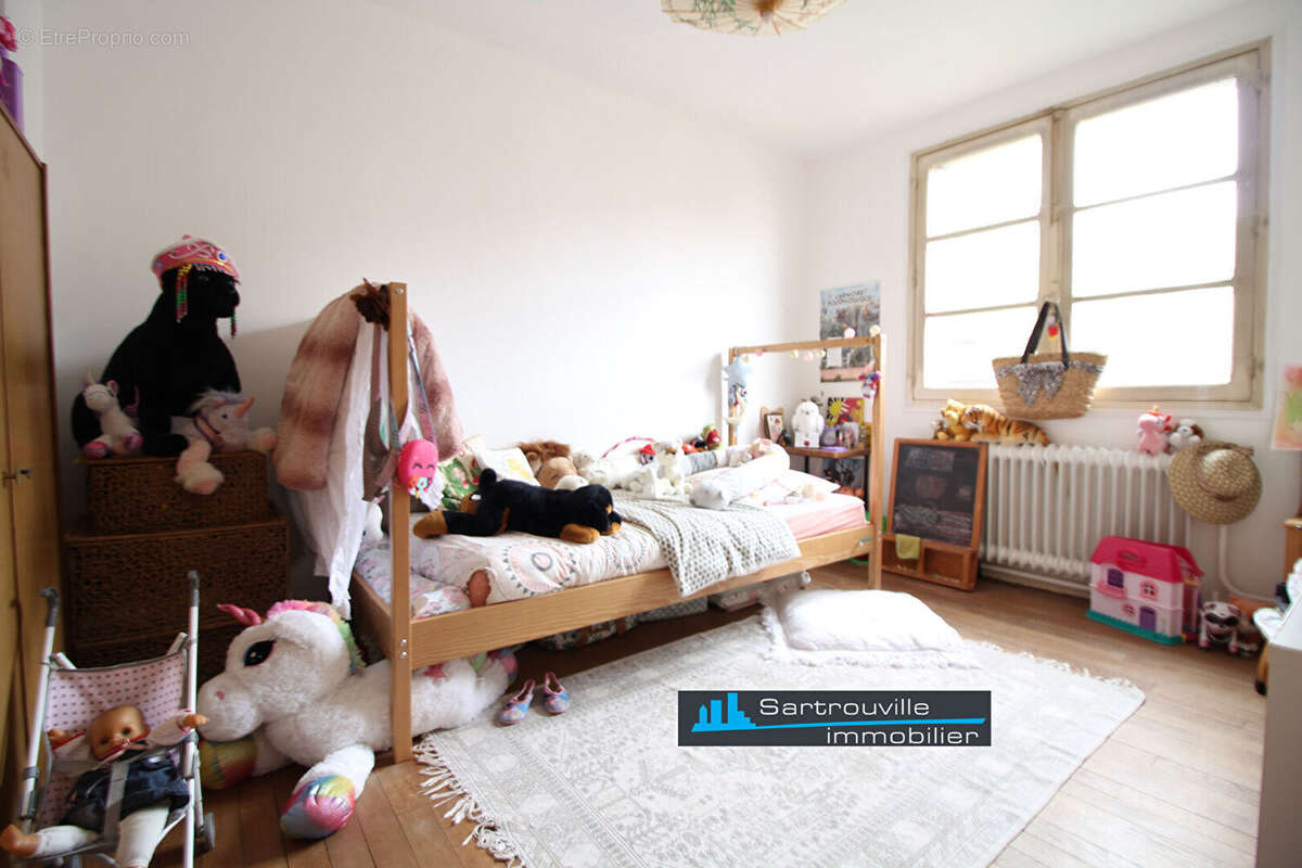Maison à SARTROUVILLE