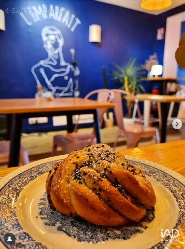 Photo 1 - Commerce à LEZENNES