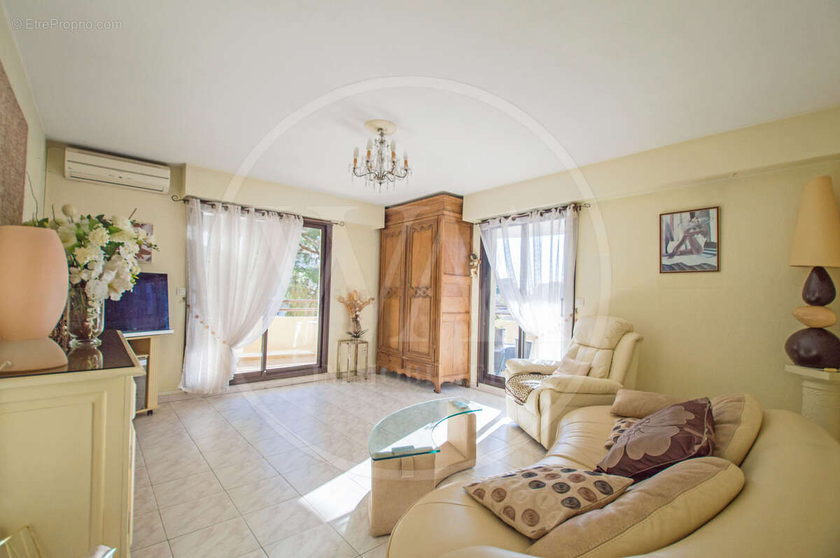 Appartement à CAGNES-SUR-MER