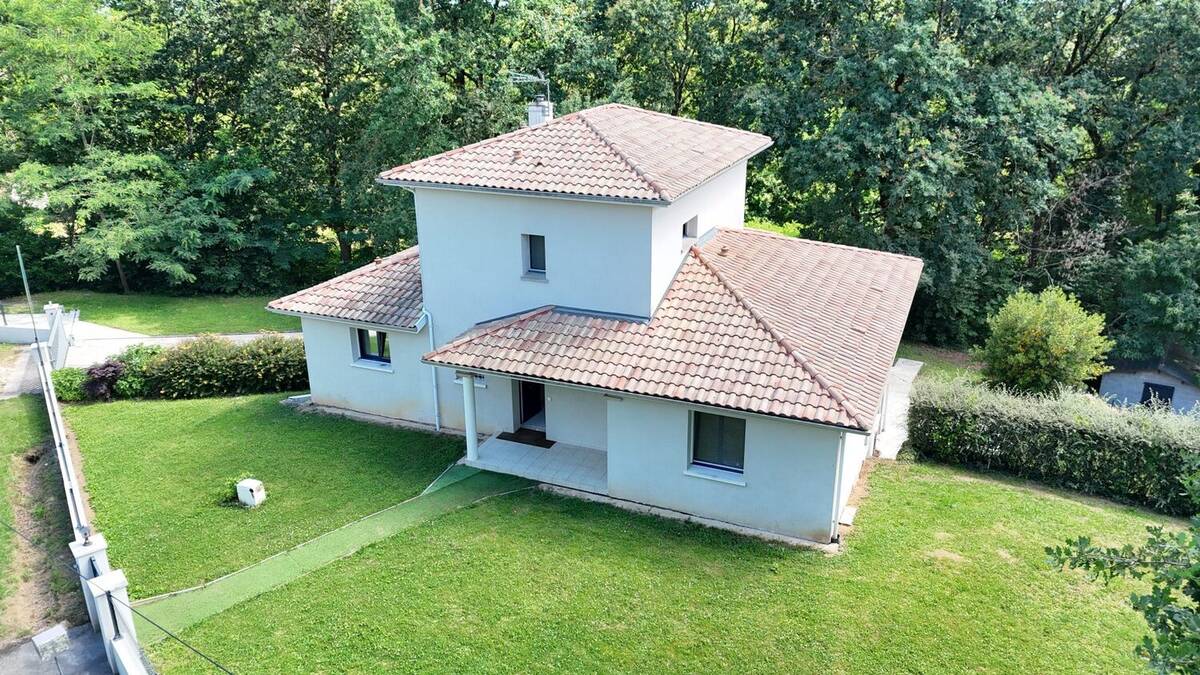 Maison à POUILLON