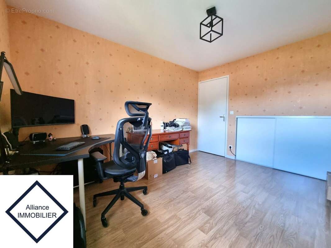 Appartement à MONTAUBAN-DE-BRETAGNE