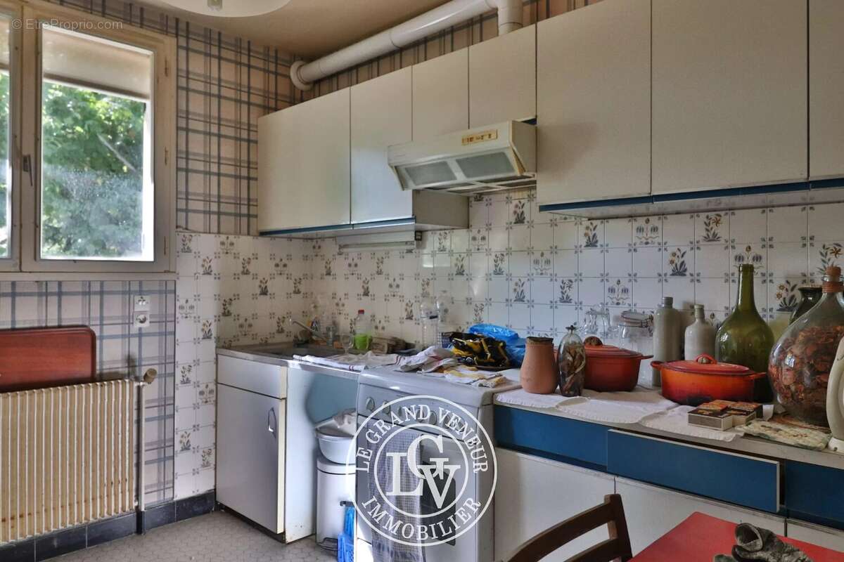 Bourron marlotte - maison 4 chambres- sous sol - jardin de 972m² - - photo 9