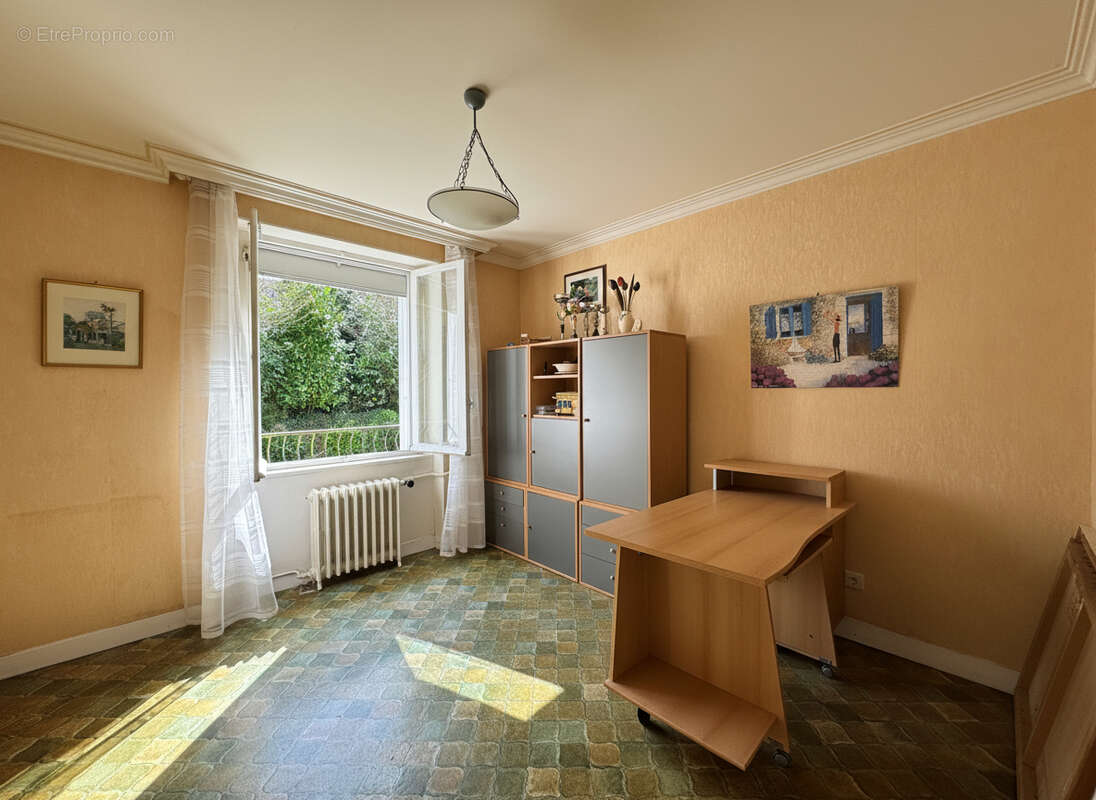 Maison à SAINT-THONAN