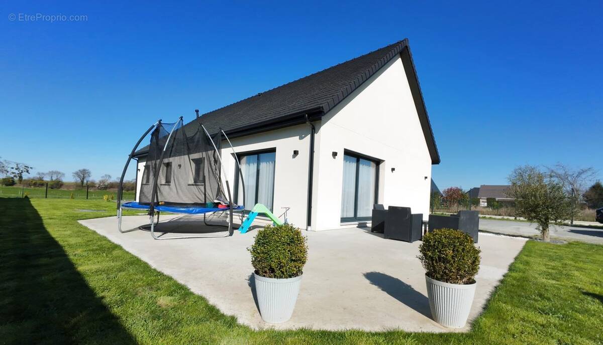 Maison à OFFRANVILLE