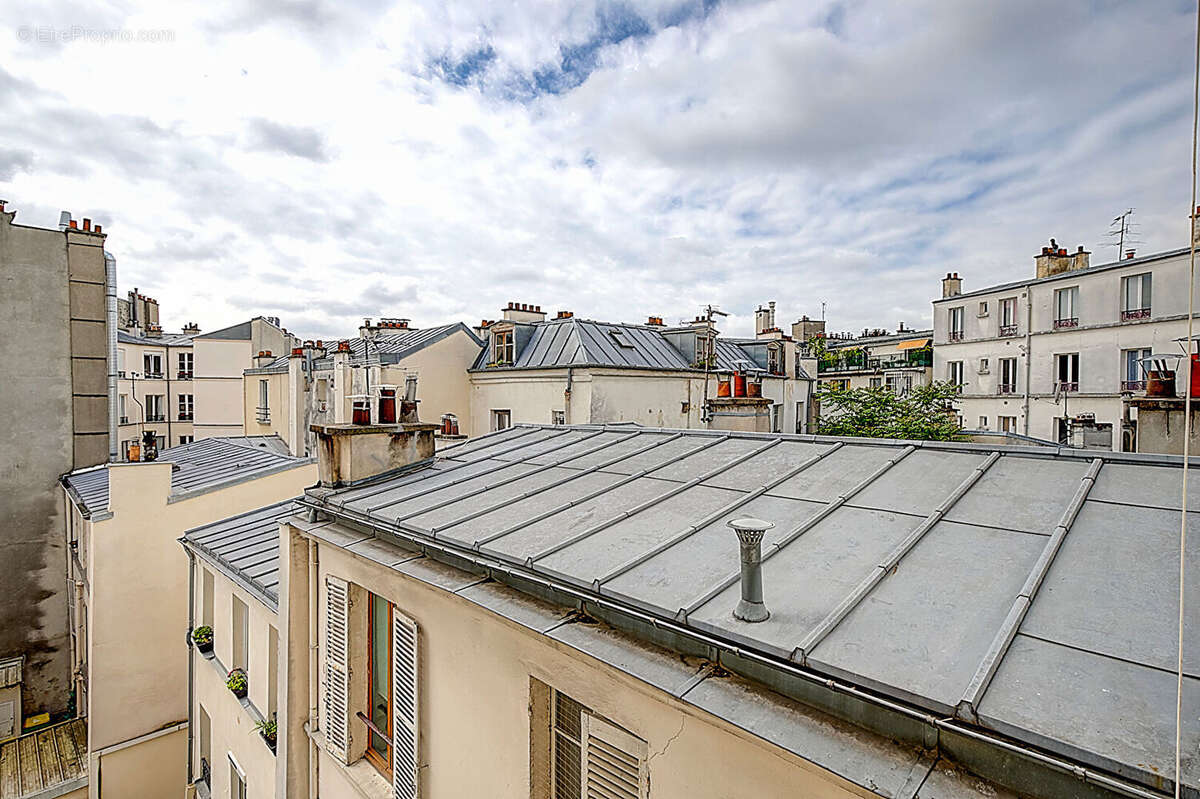 Appartement à PARIS-18E