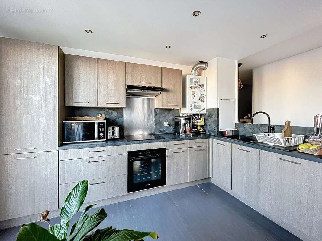 Appartement à ELANCOURT