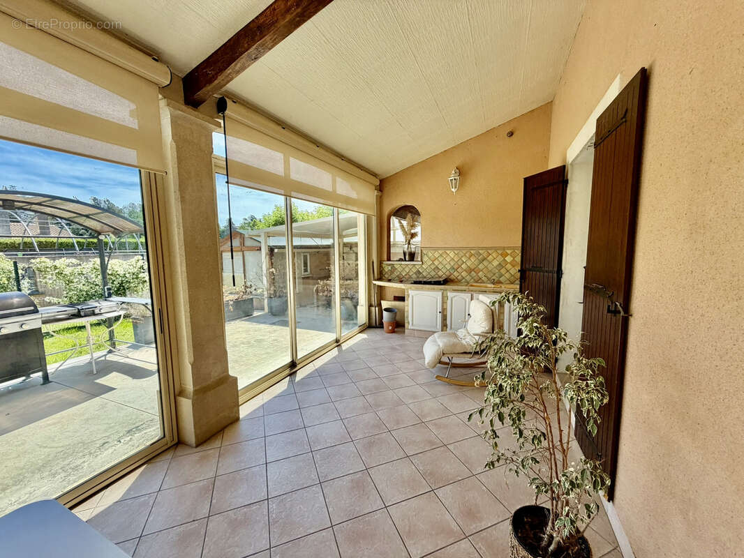 Maison à SARRIANS