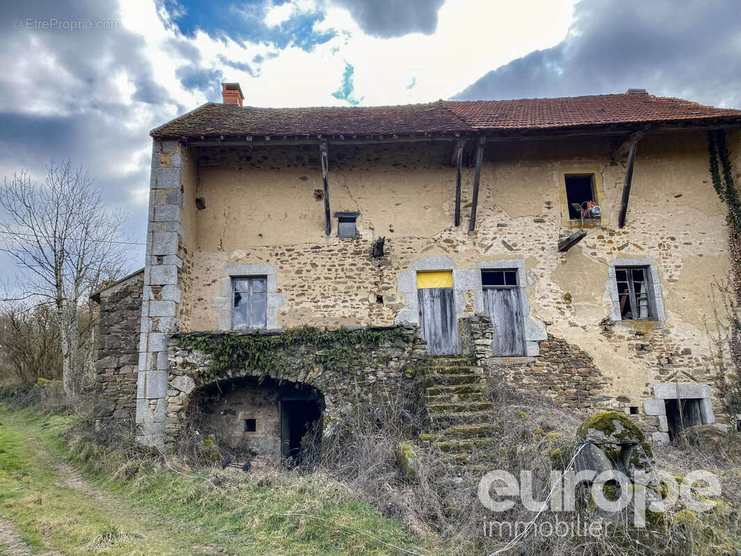 Maison à SAINT-ANDRE-EN-MORVAN