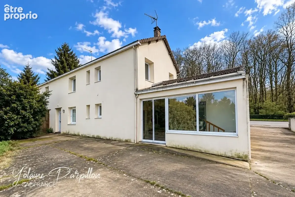 Pour des investisseurs : 2 logements loués, LES ESSARTS EN BOCAGE (85) - photo 2