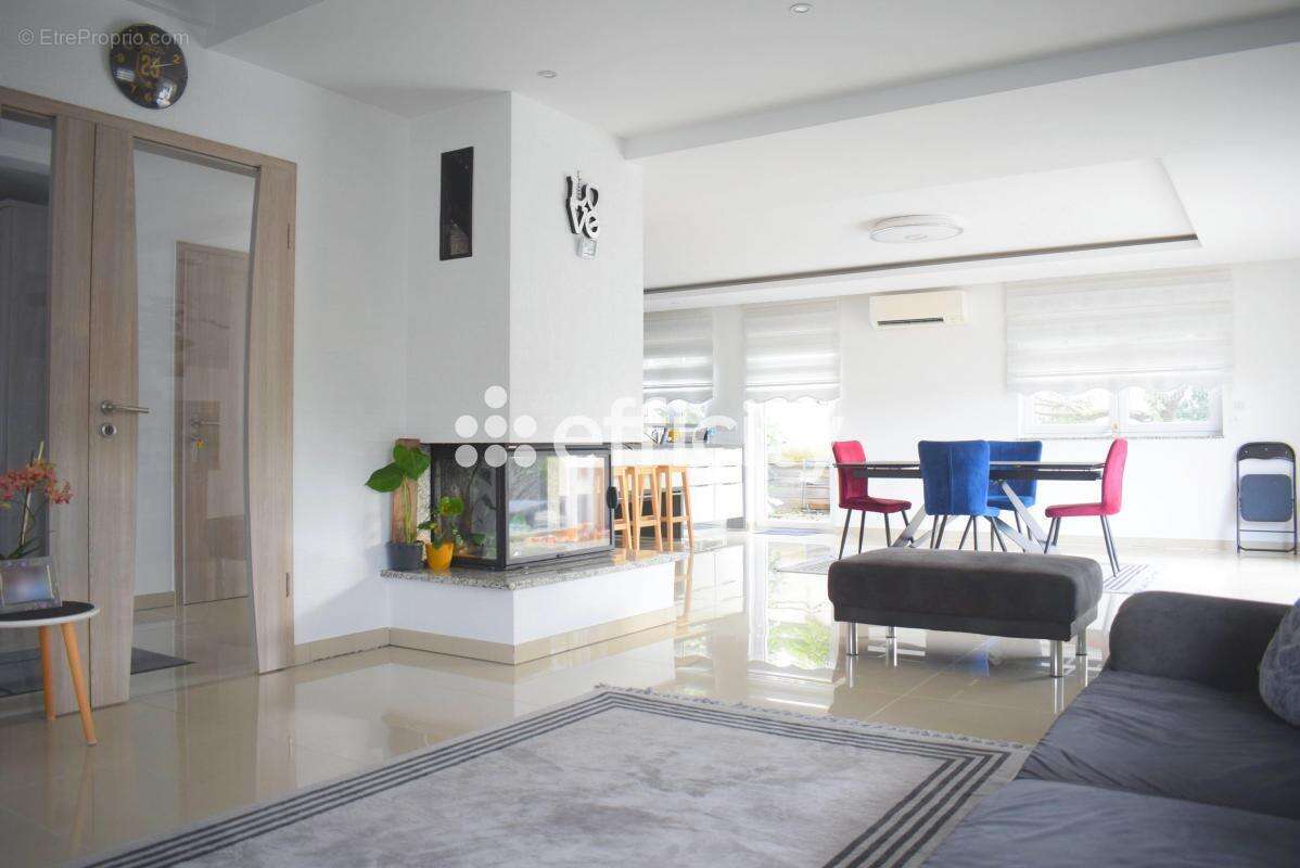 Maison à NIEDERBRONN-LES-BAINS