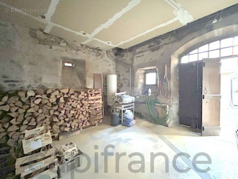 Maison à BEAULIEU-SUR-DORDOGNE