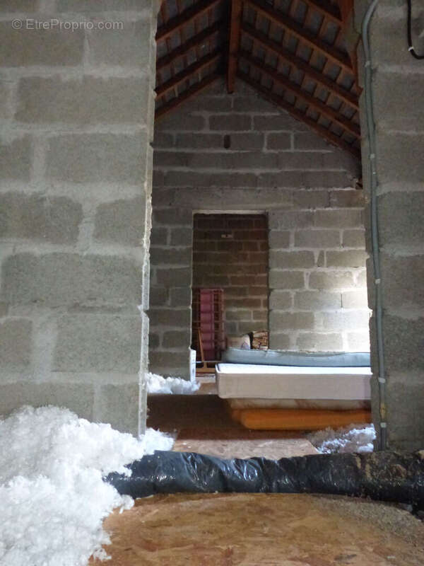 Maison à LA CHAPELLE-LAUNAY