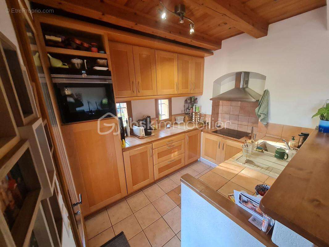 Entre cannes et antibes – maison 5 pièces de 114 m² – 80 m² d’annexes – piscine - photo 10