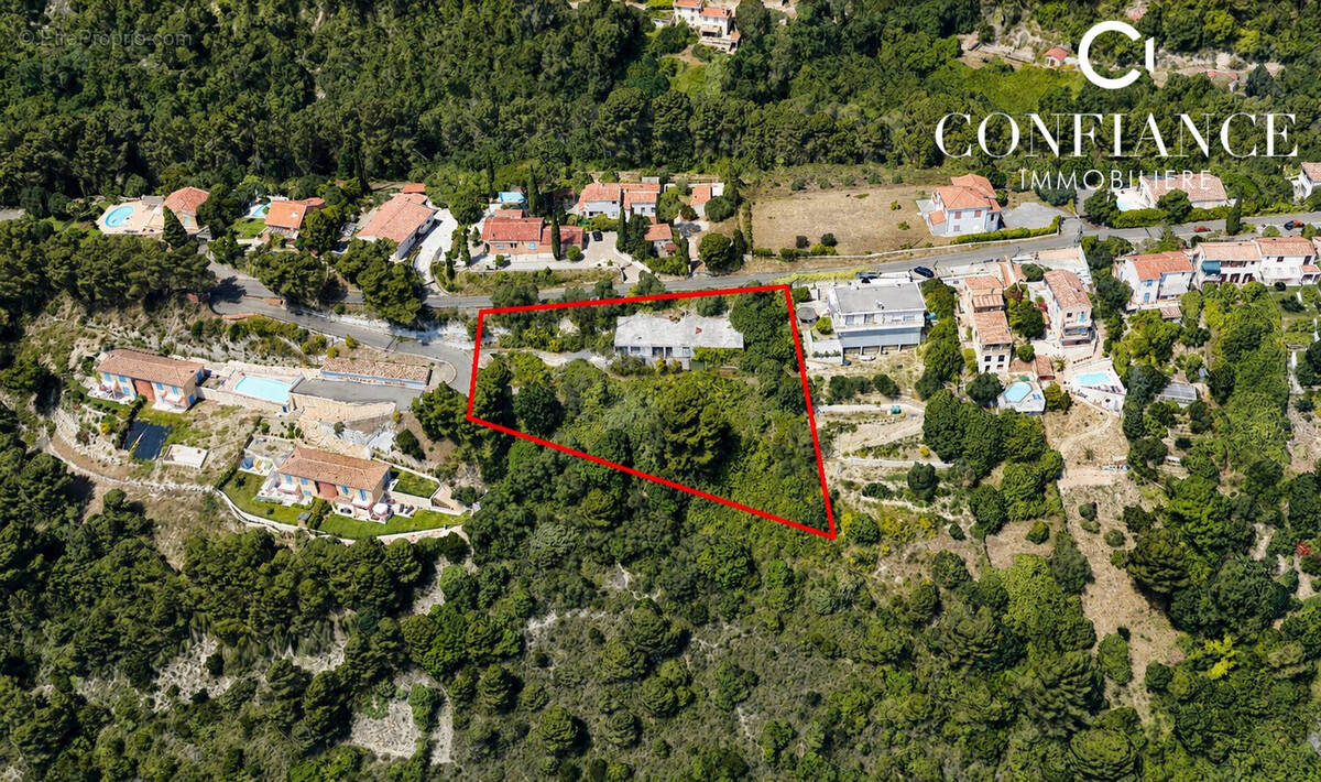 Maison à COLOMARS