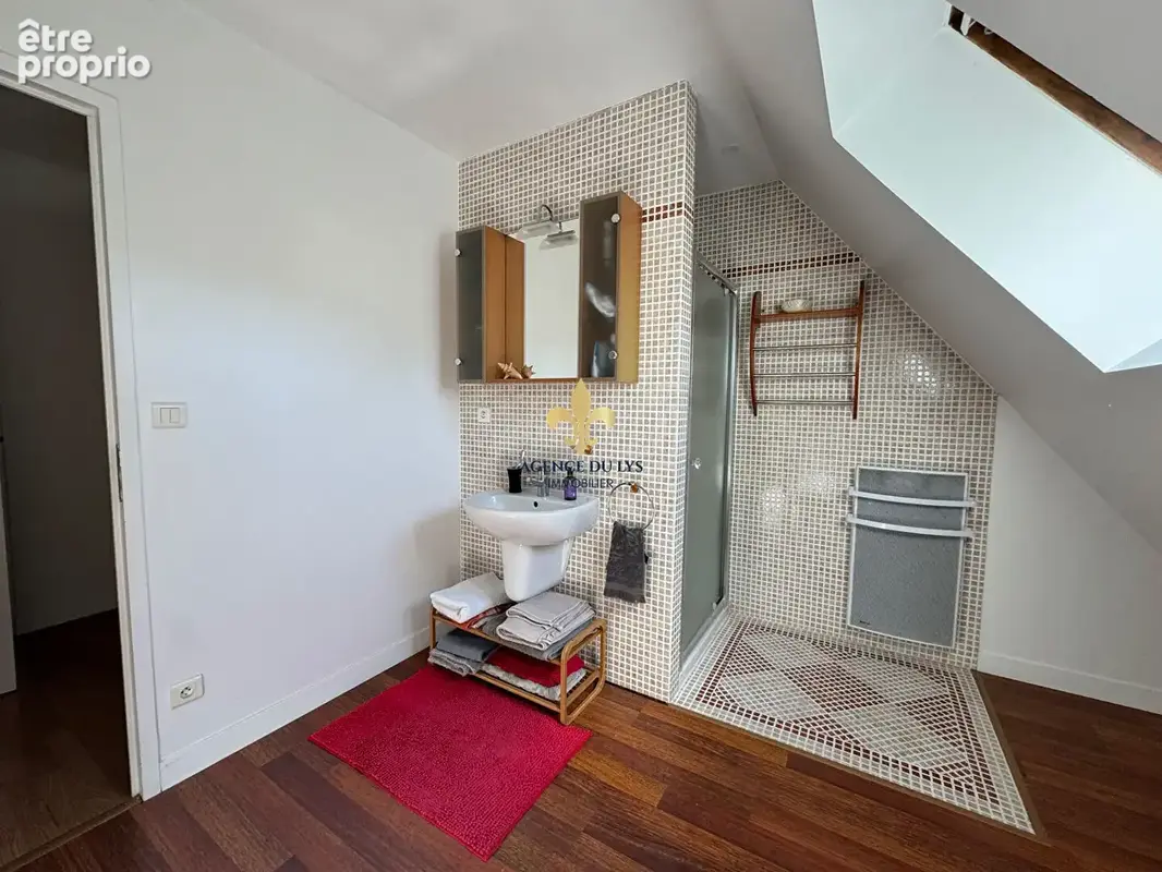 Maison Lamorlaye 5 pièce(s) 162 m2 - photo 14