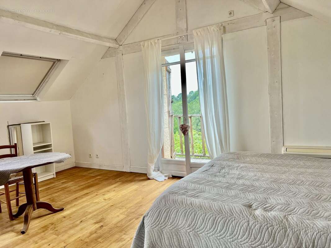 Appartement à VILLEFRANCHE-DU-PERIGORD