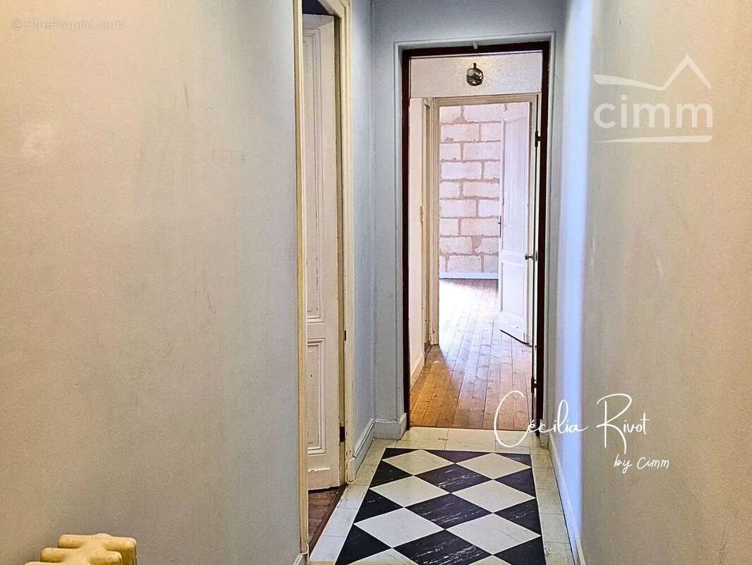 Appartement à BORDEAUX