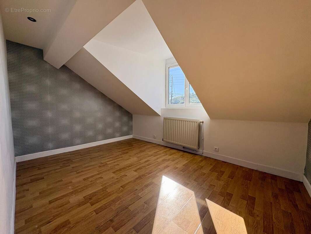 Photo 8 - Maison à LAON