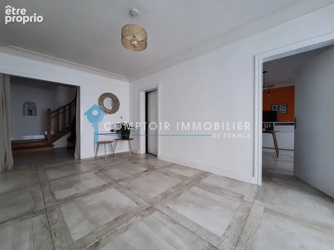 A Vendre Dpt 81 Maison centre-village avec garage et grand terrain - photo 18