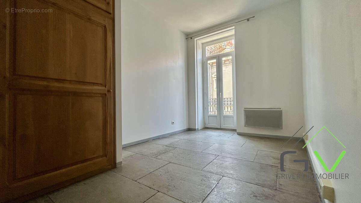 Appartement à NIMES