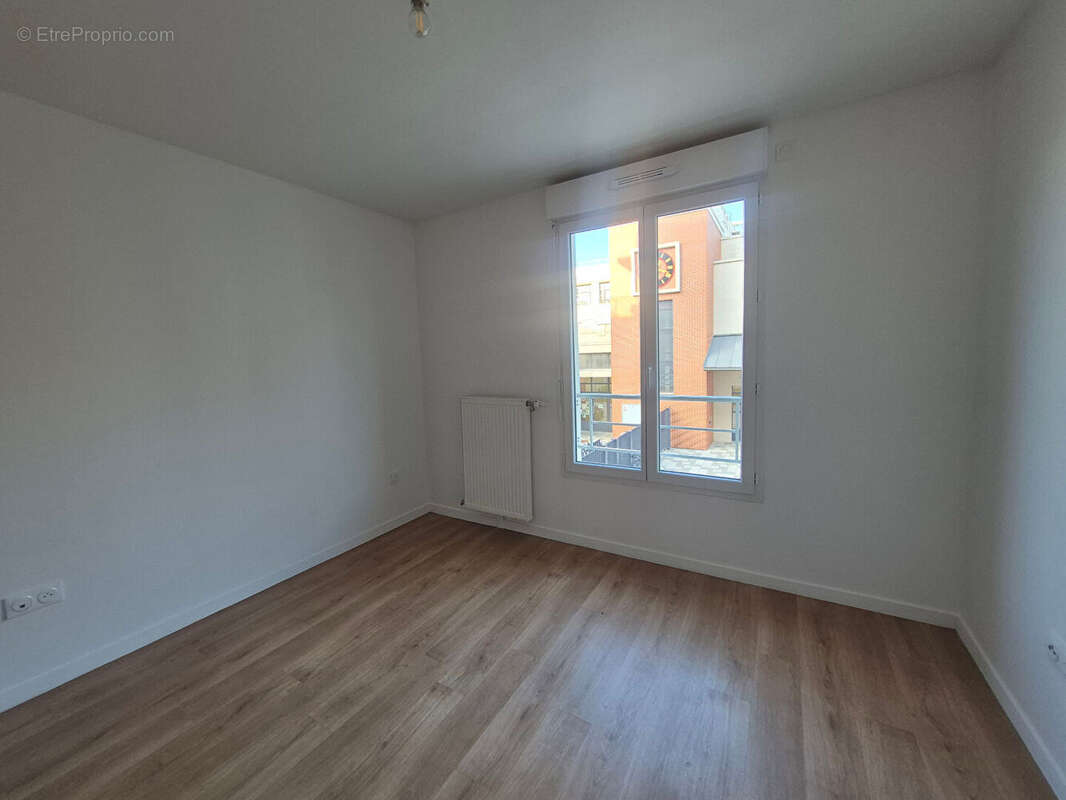 Appartement à LE BLANC-MESNIL