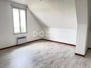 Maison à SAINT-LAURENT-EN-GATINES