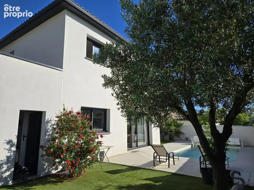 Maison à LE POUGET